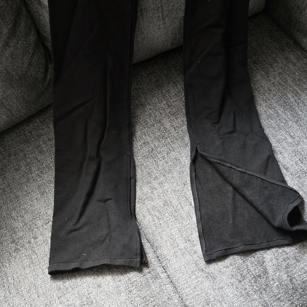 Fabletics Classic Black Highwaisted Seamless Flai… - image 3